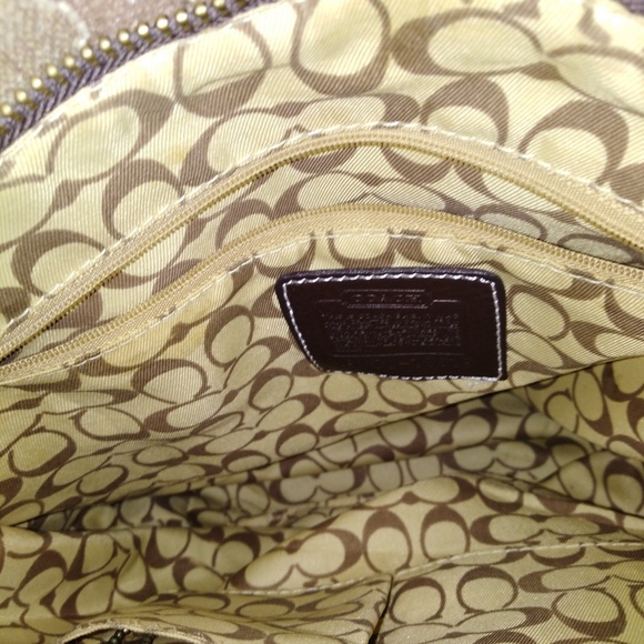 Coach shoulder bag - Picture 3 of 8